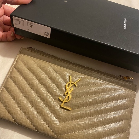 Wallet - Picture 4 of 4